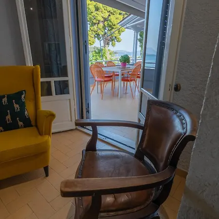 Апартаменты Sailinn House Нидри